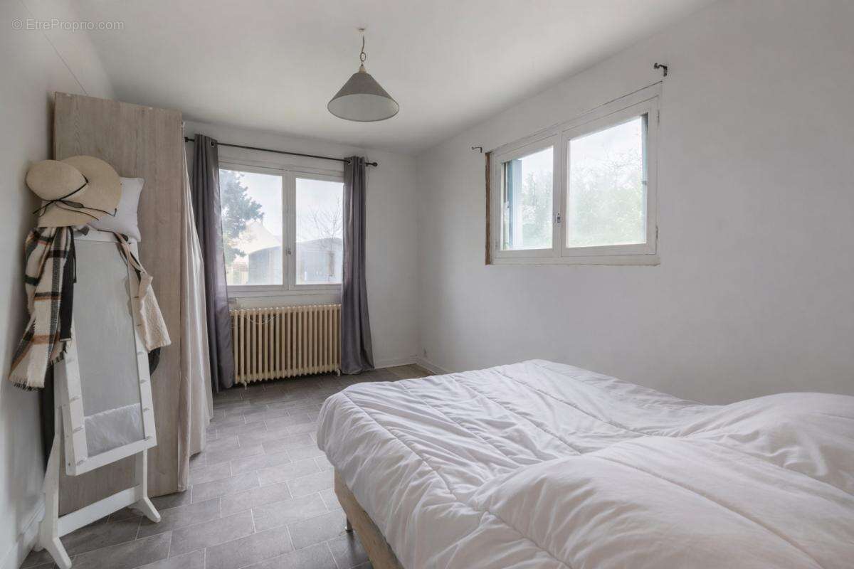 Maison à SAINT-PRIX