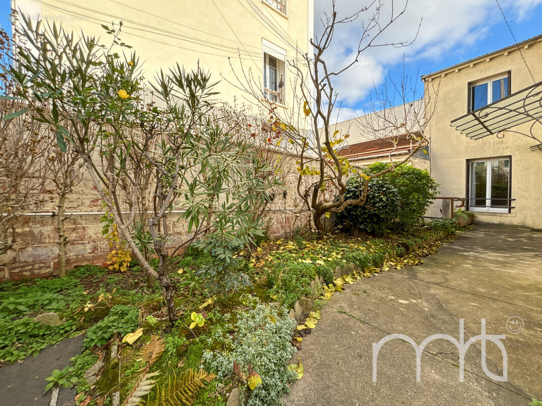 Maison à BOIS-COLOMBES