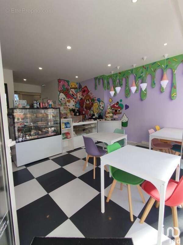 Photo 2 - Commerce à GRASSE