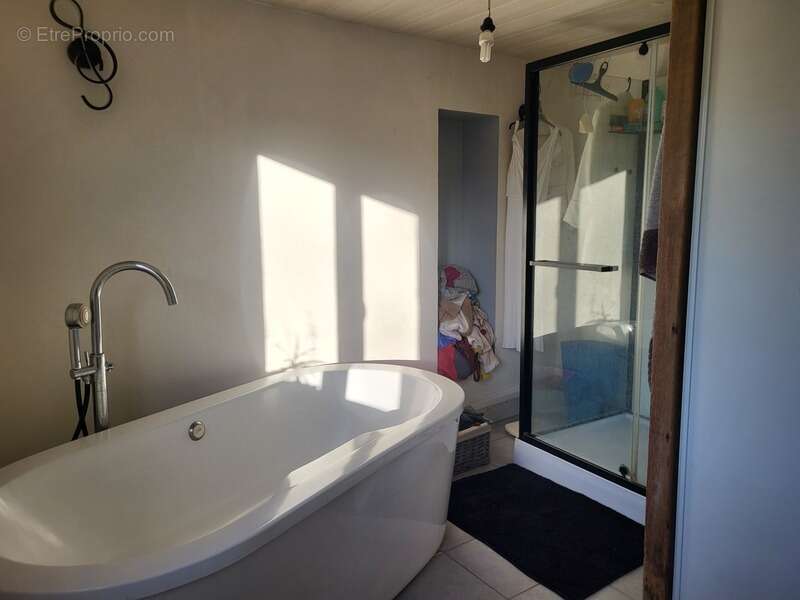 Maison à SAINT-LOUP-LAMAIRE