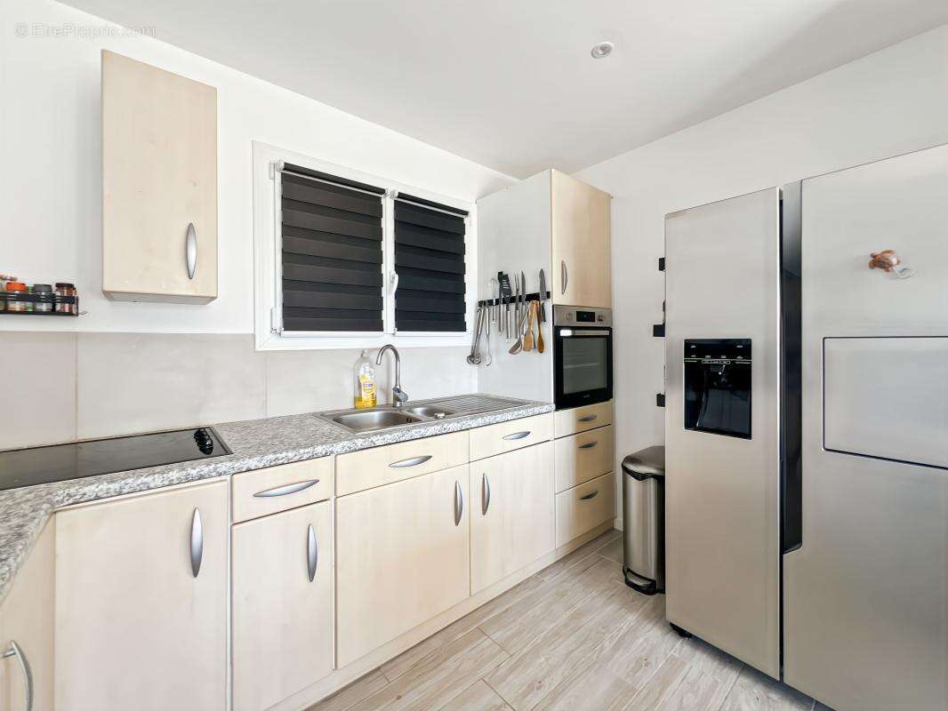 Appartement À Vendre T2 40M² TERRASSE 60M² - photo 4