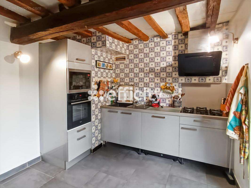 Maison à VANDRIMARE