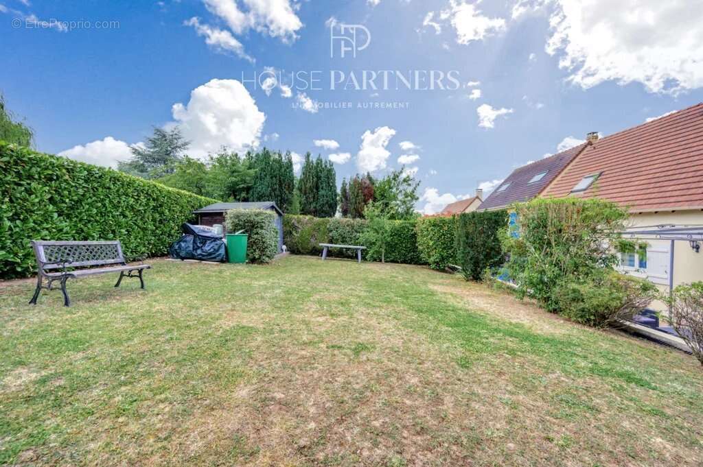 Maison à ECQUEVILLY