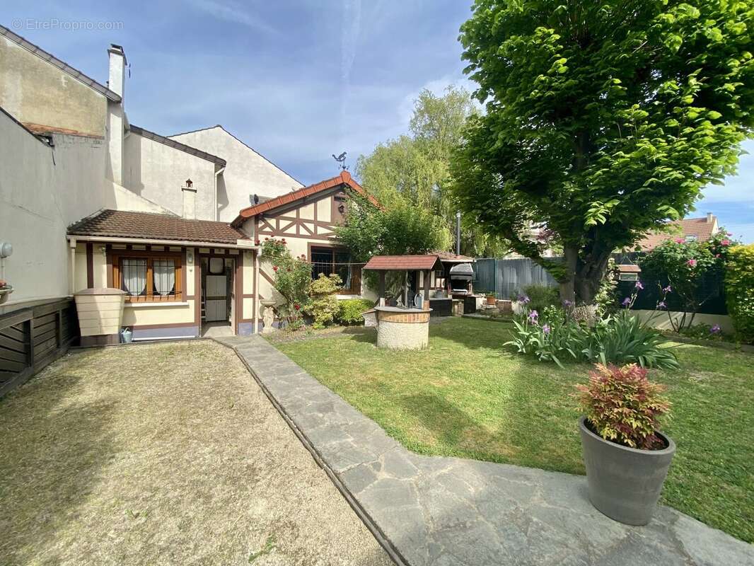 Maison à CHELLES