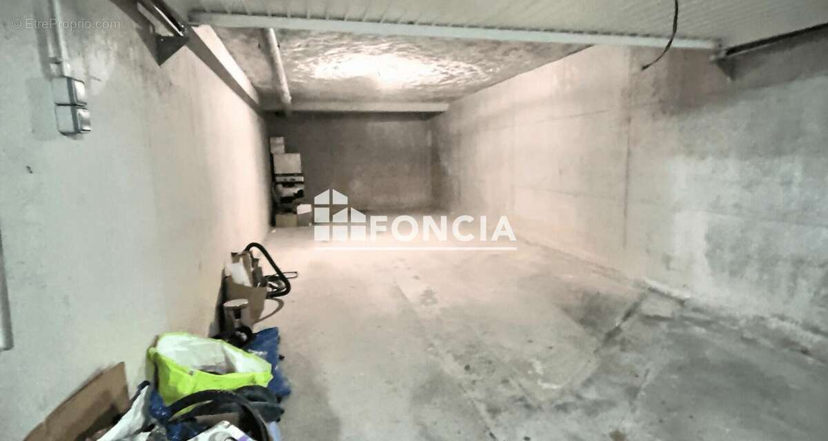 Appartement à CRAPONNE