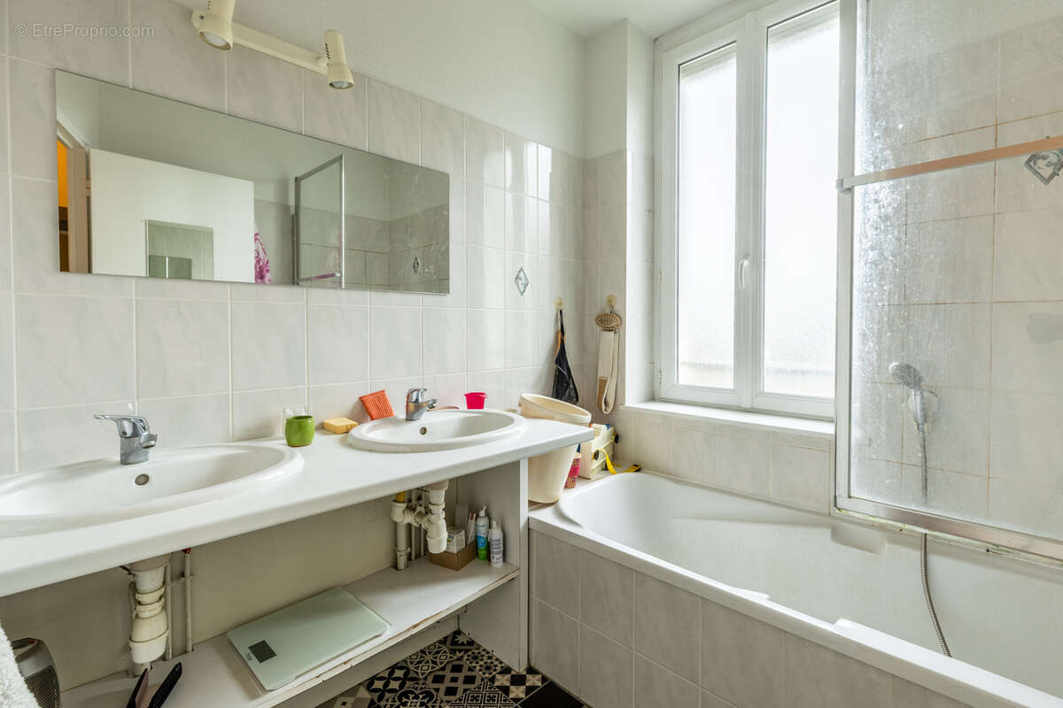 Chamalières, 63400, avenue Joseph Claussat, Maison 5 chambres, terrain 550 m2, 325 000 euros Frais d’agence in - photo 11
