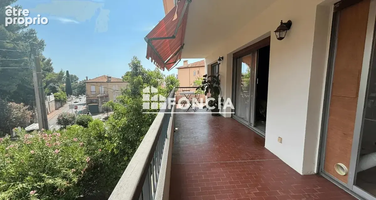 Cannes penchai dans residence securisee  spacieux 4 pieces traversant terrasse balcon 2 pkgs cave - photo 3