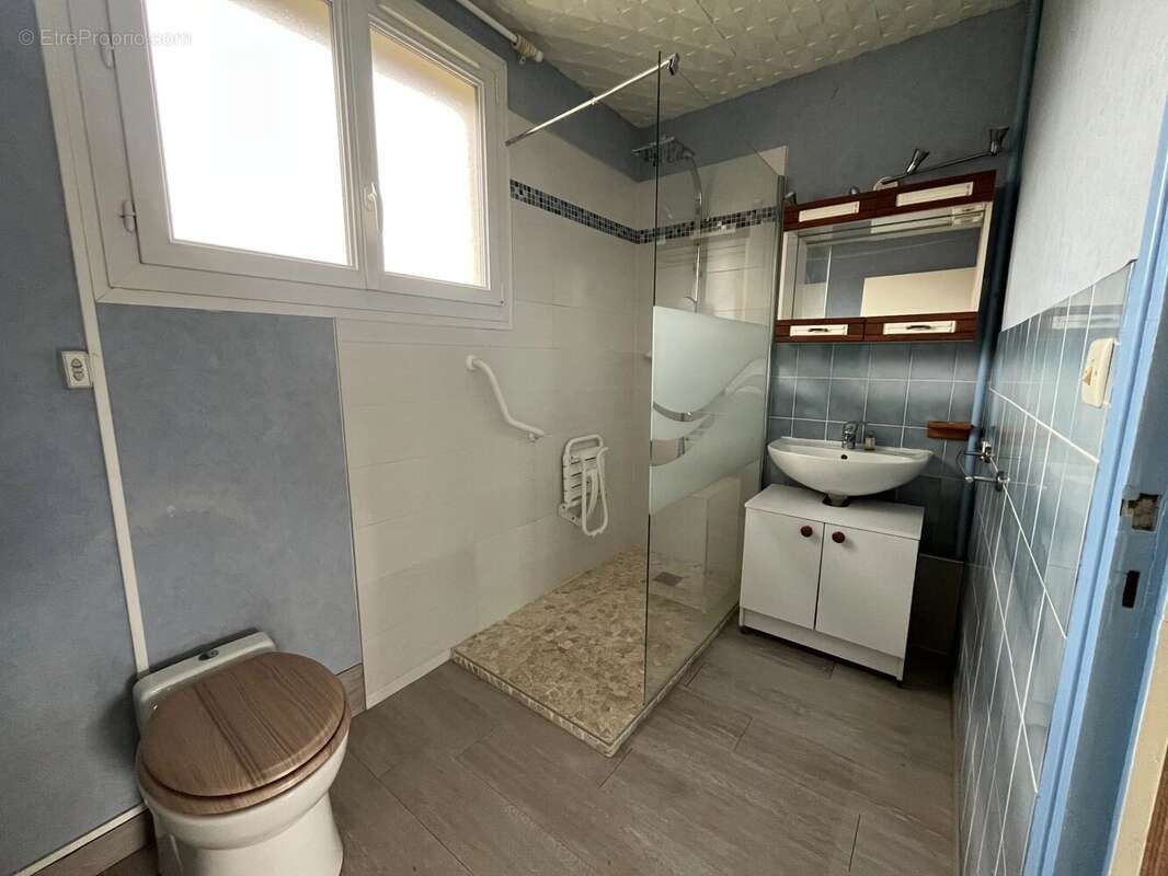 Maison 4 pièces avec jardin, garage et véranda. - photo 7