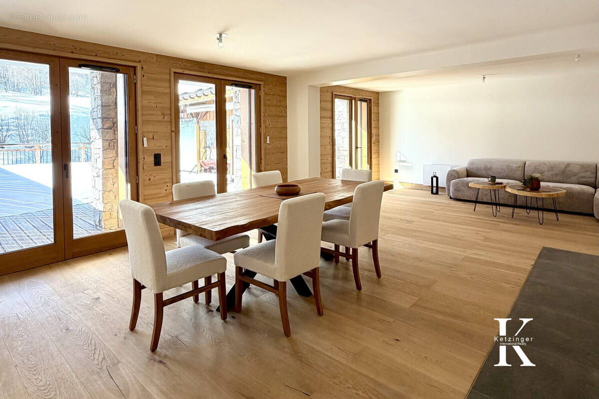 Appartement à SAINT-JEAN-DE-BELLEVILLE