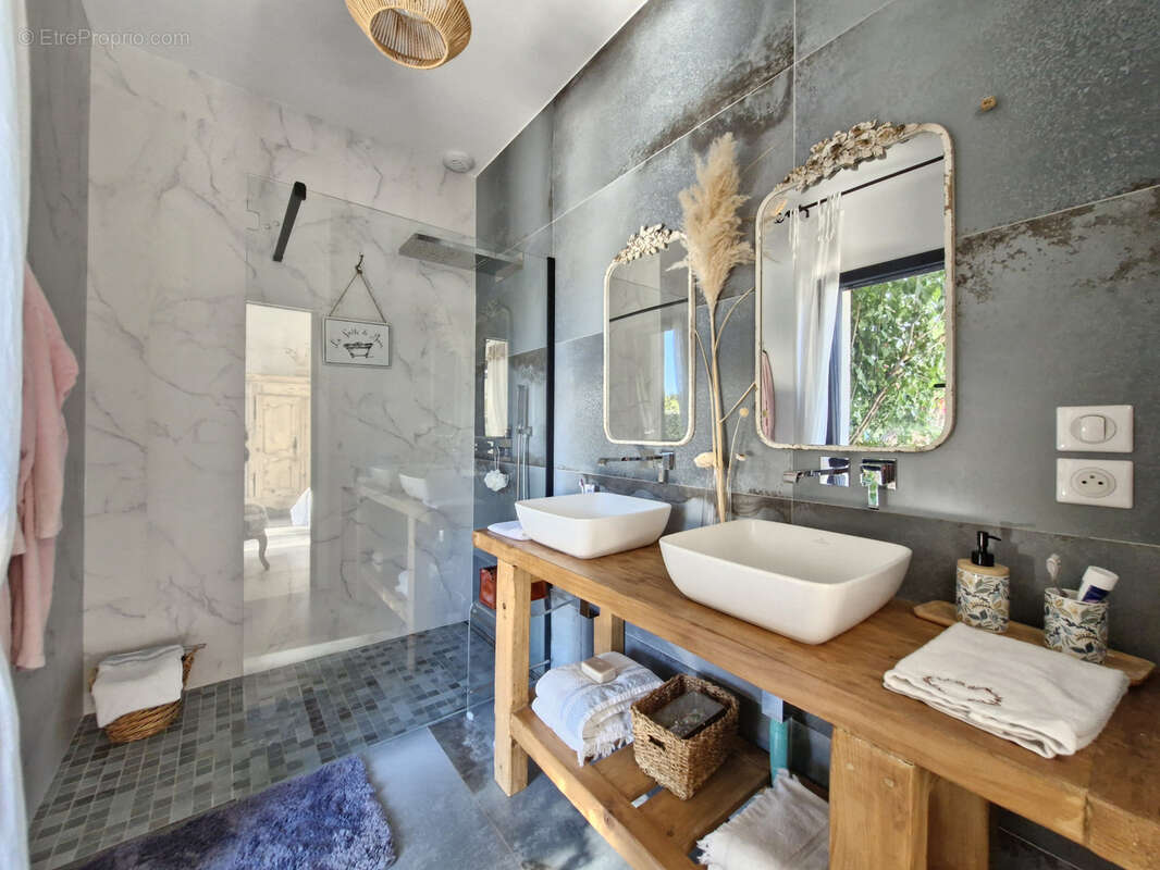 Maison à SAINT-DREZERY