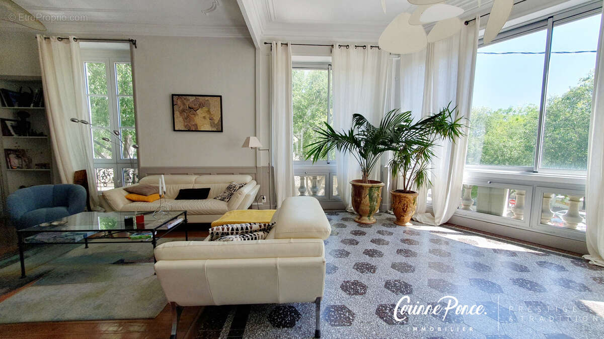 Appartement à NIMES
