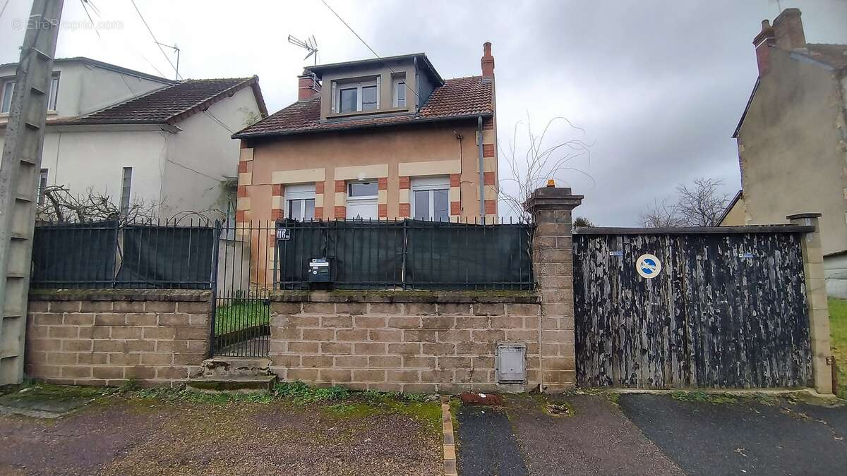 Maison à NEVERS