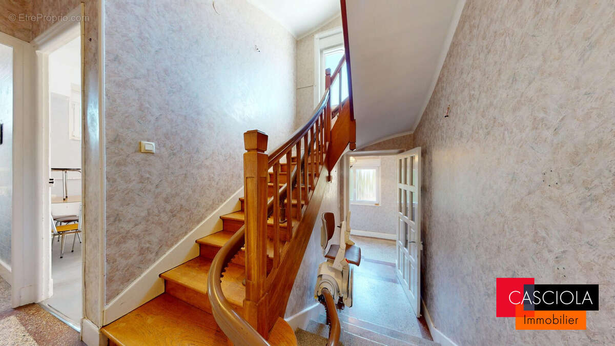 Maison 143 m² à Batilly  - photo 4