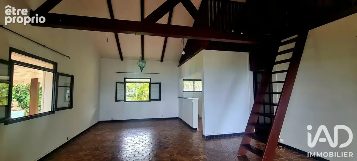 Photo 1 - Maison à SAINT-DENIS