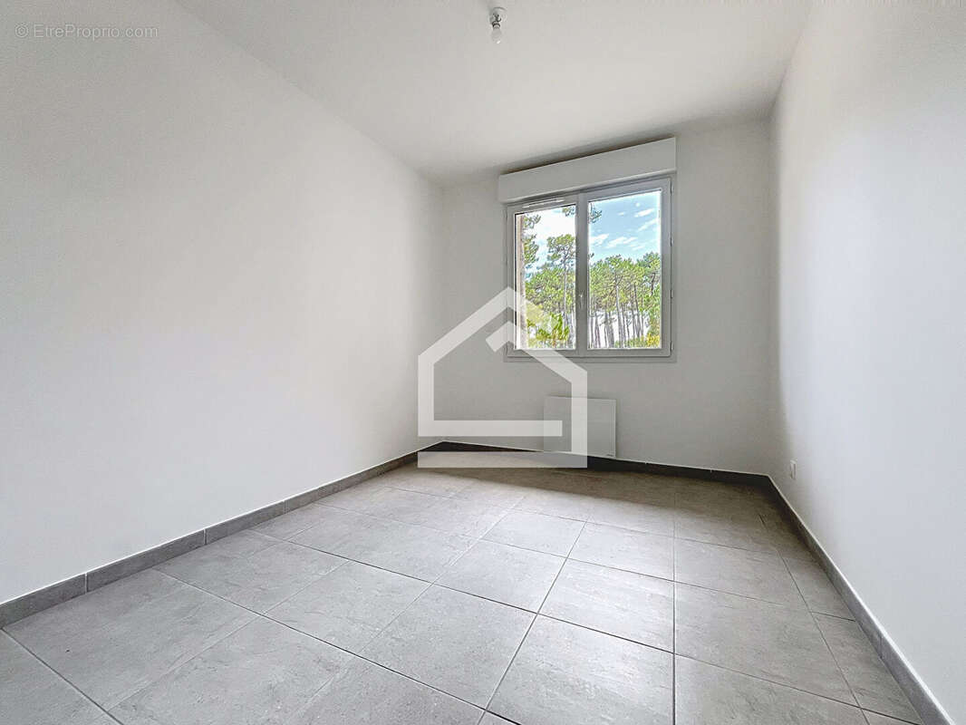 Appartement à VENDAYS-MONTALIVET