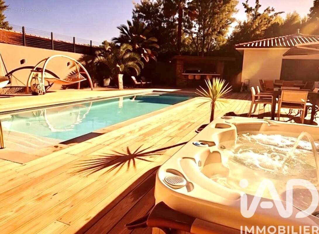 Photo 3 - Maison à MONTUSSAN