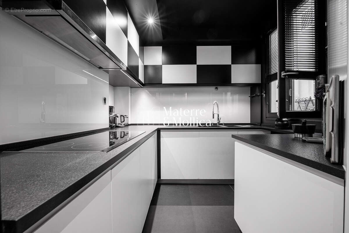 Appartement à PARIS-6E