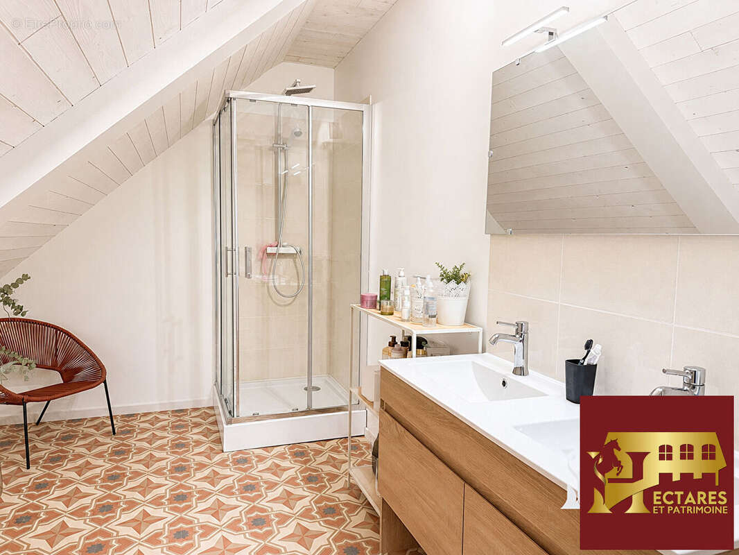 Maison entièrement rénovée avec dépendances ? 4 chambres ? Environnement campagne - photo 6