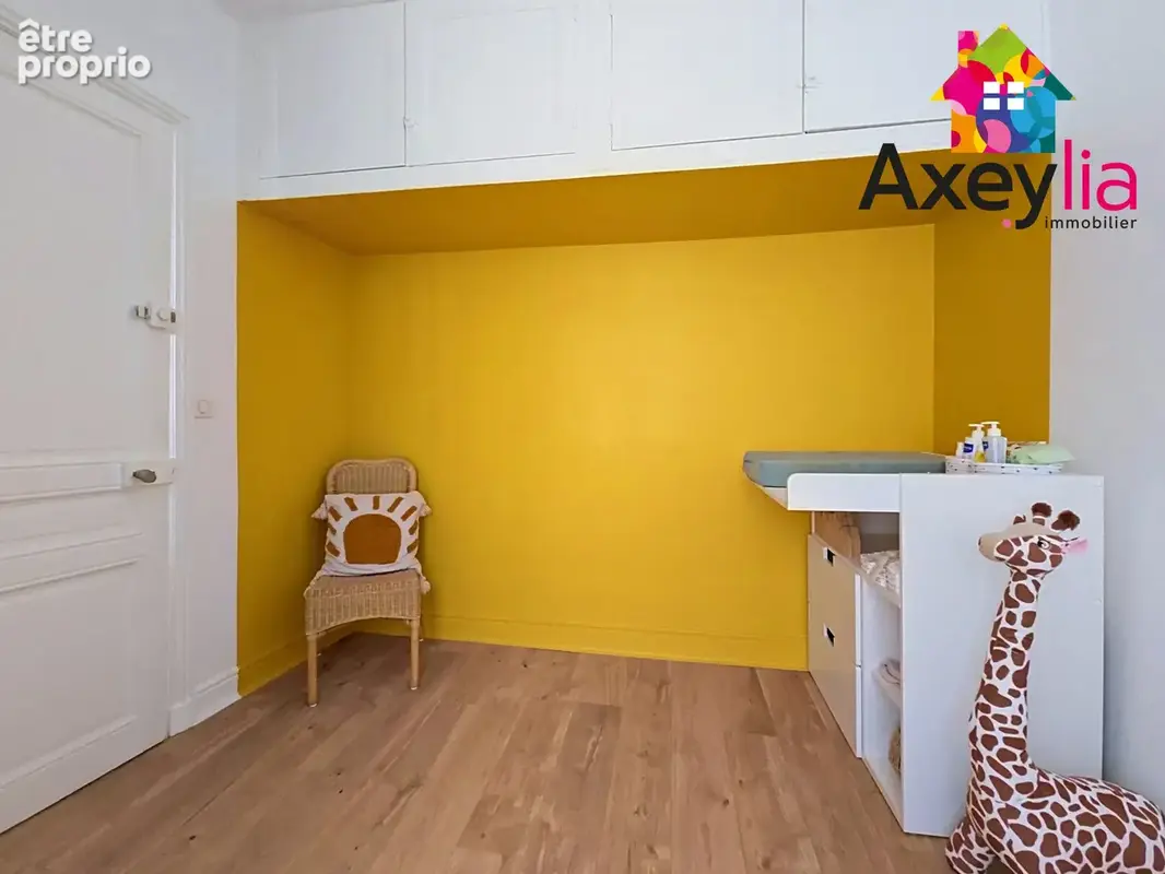A vendre - roanne - t5 hyper centre - photo 9