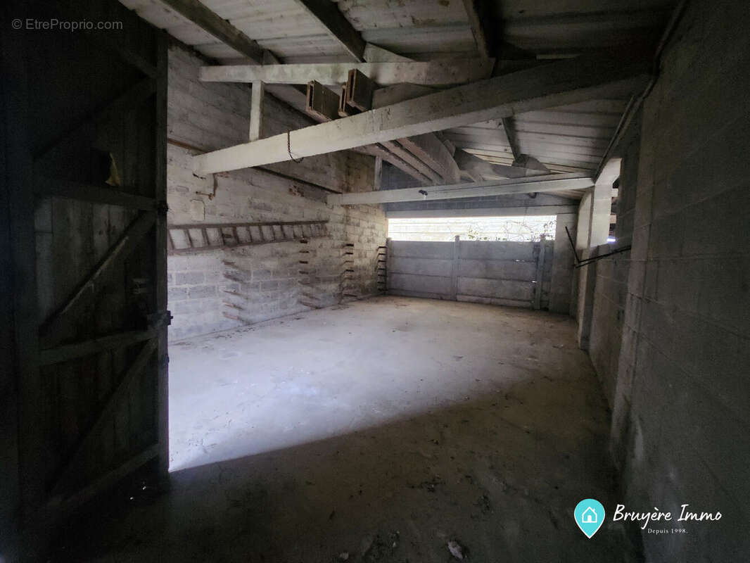 Commerce à LA BOUTEILLE