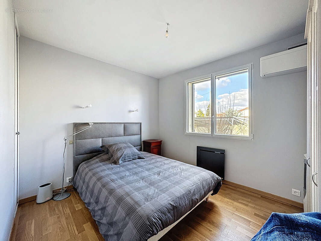 Maison à PARAY-VIEILLE-POSTE