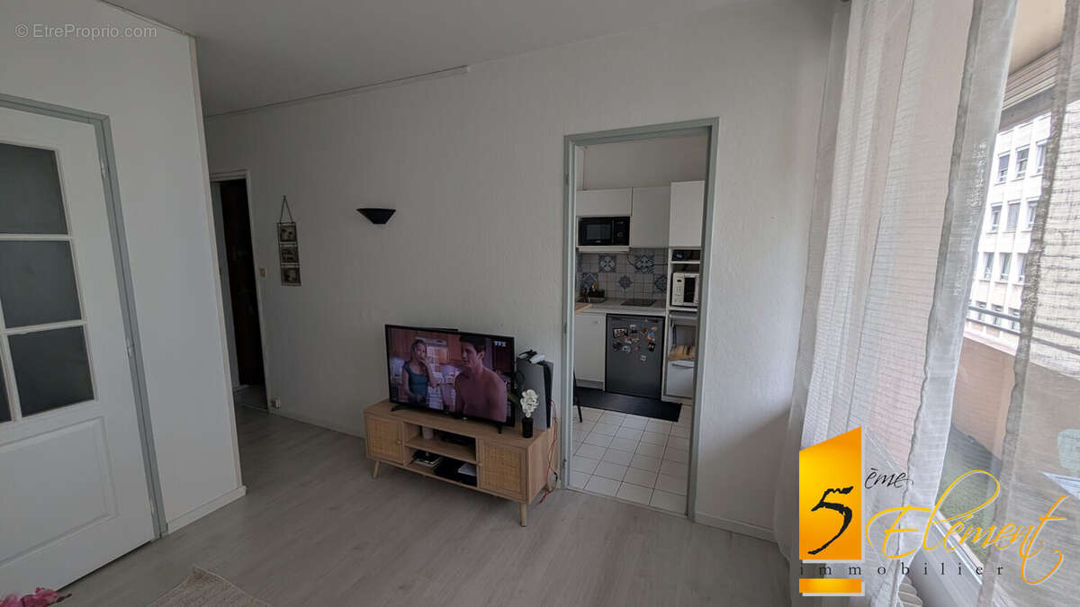 Appartement à LYON-8E