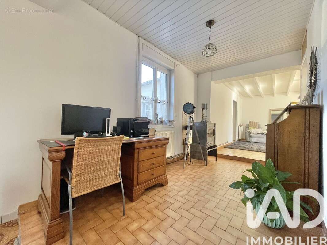 Maison 122 m² à Acquin-Westbecourt  - photo 2