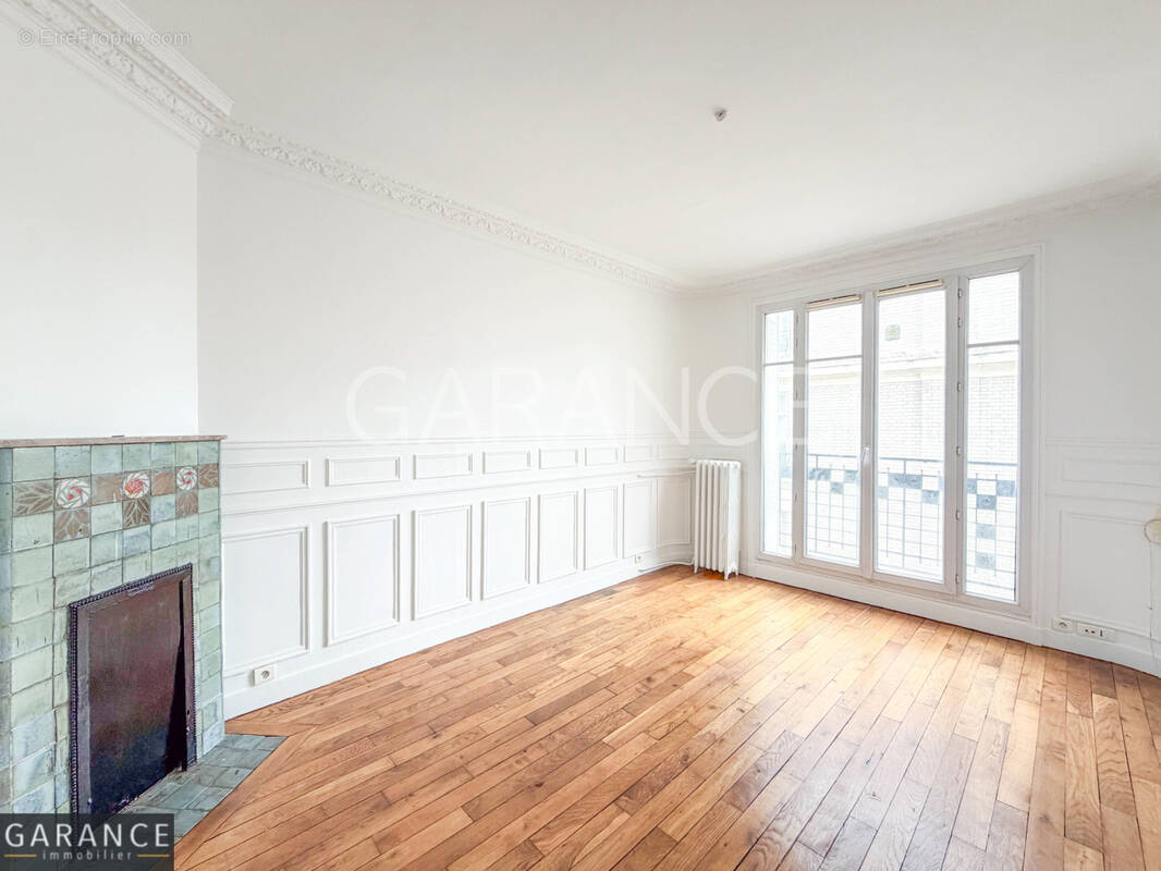 Appartement à PARIS-12E
