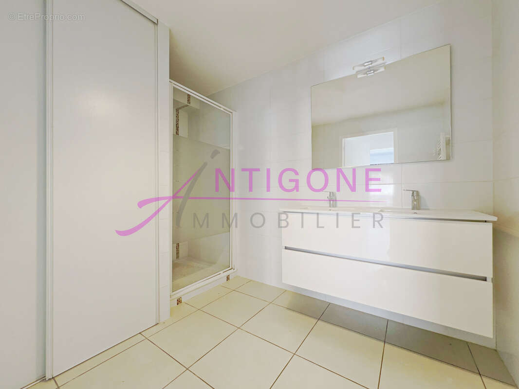 Appartement à SANARY-SUR-MER