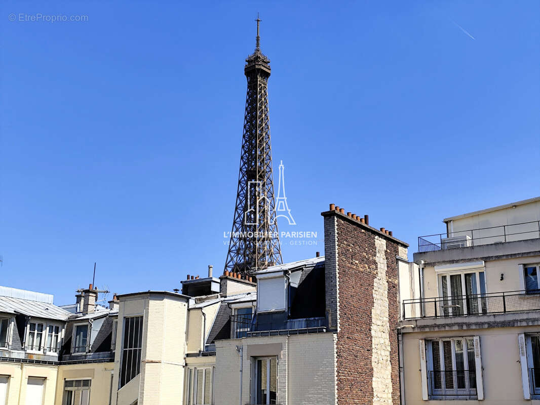 Appartement à PARIS-16E