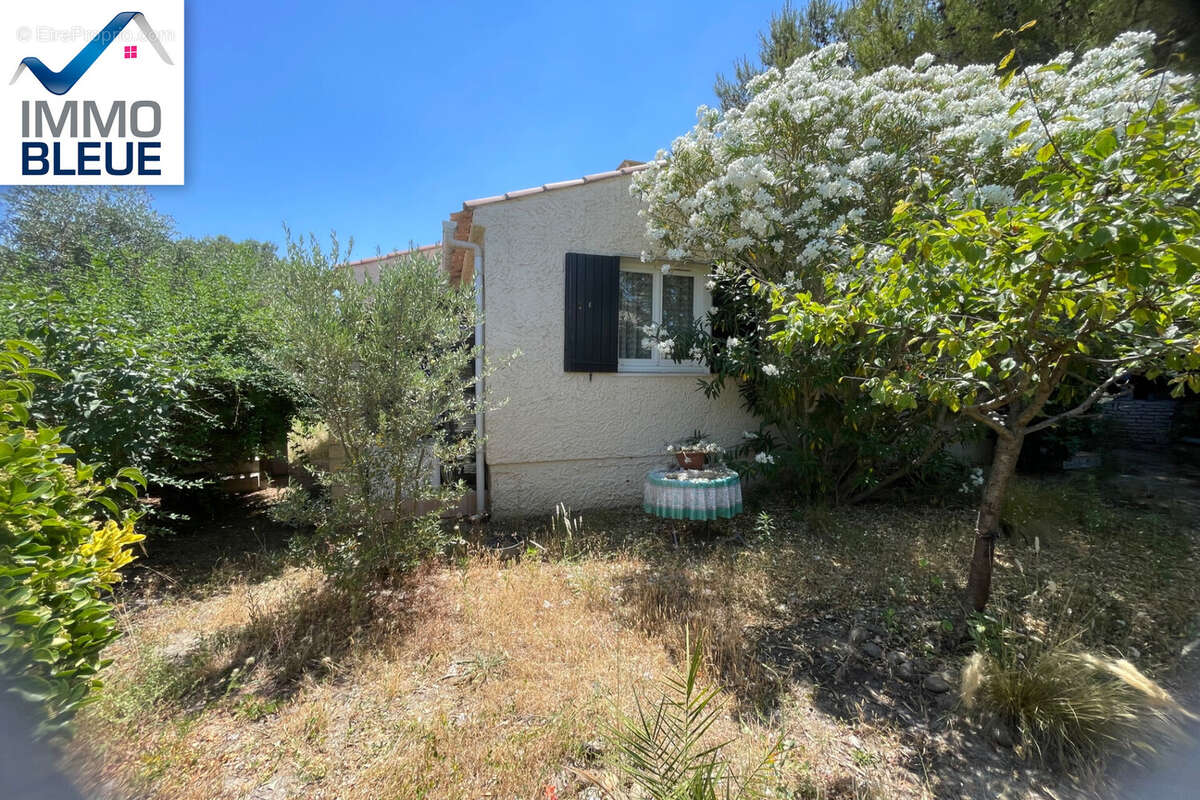 Maison à CHATEAUNEUF-LES-MARTIGUES