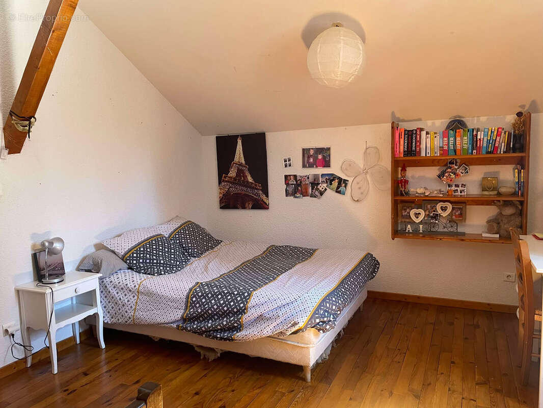 Maison à CHAUSSETERRE