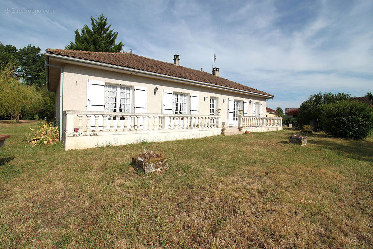 Maison à MAREUIL