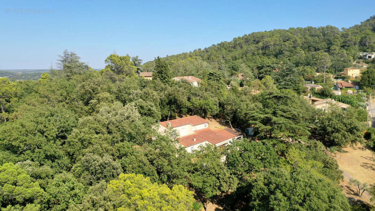 Maison à BRIGNOLES