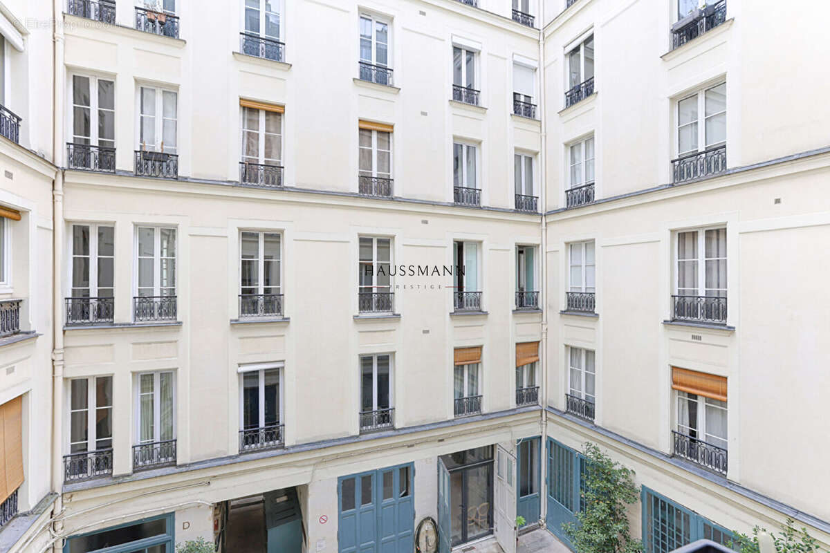 Appartement à PARIS-4E