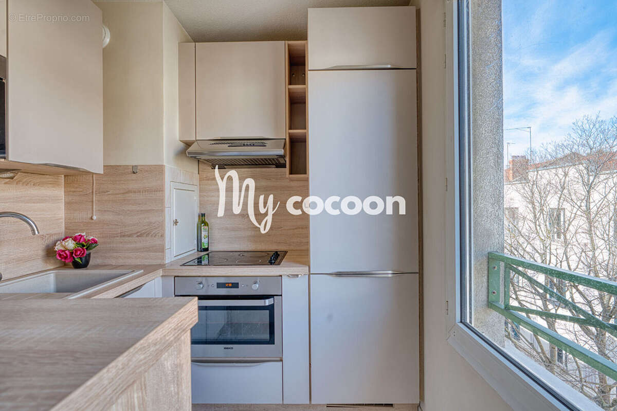 Appartement à LYON-8E