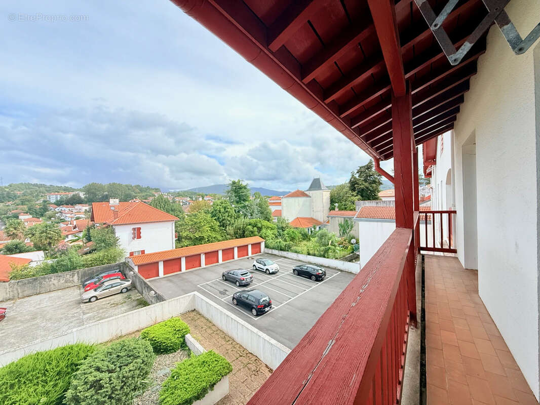 Coeur de ville - 3 piece de 83m2 avec balcons et garage - photo 11
