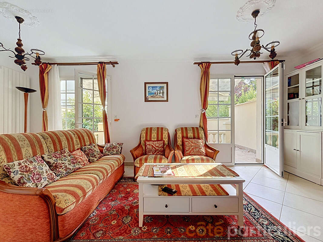 Maison Saint Maur Des Fosses 5 pièces, 4 chambres, sous-sol, jardin - sans travaux. - photo 3