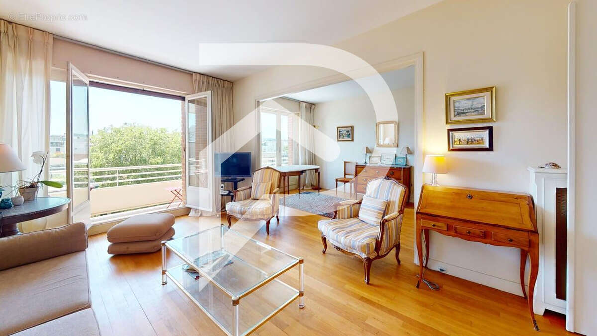 Appartement à BOULOGNE-BILLANCOURT