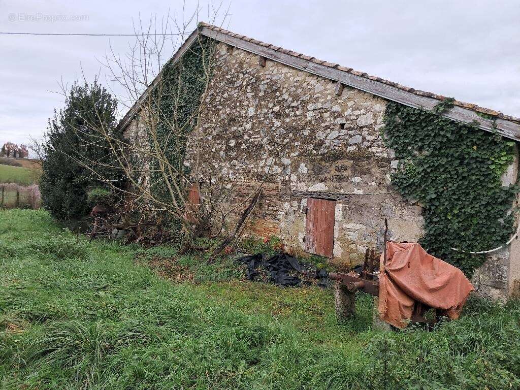 Maison à CASTILLONNES