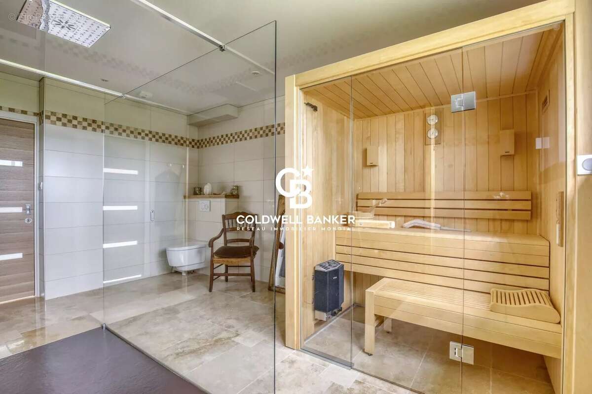 Maison à BLANGY-TRONVILLE