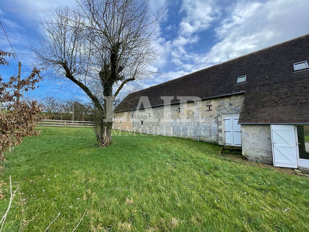 Maison à LE GUE-DE-LA-CHAINE