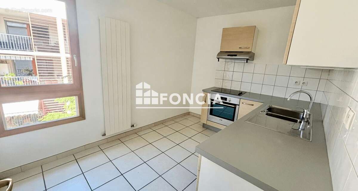 AIX hypercentre, au calme,  Spacieux T2 traversant de 53.97 m2 avec terrasse Sud - photo 7