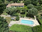 Maison à CHATEAUNEUF-GRASSE