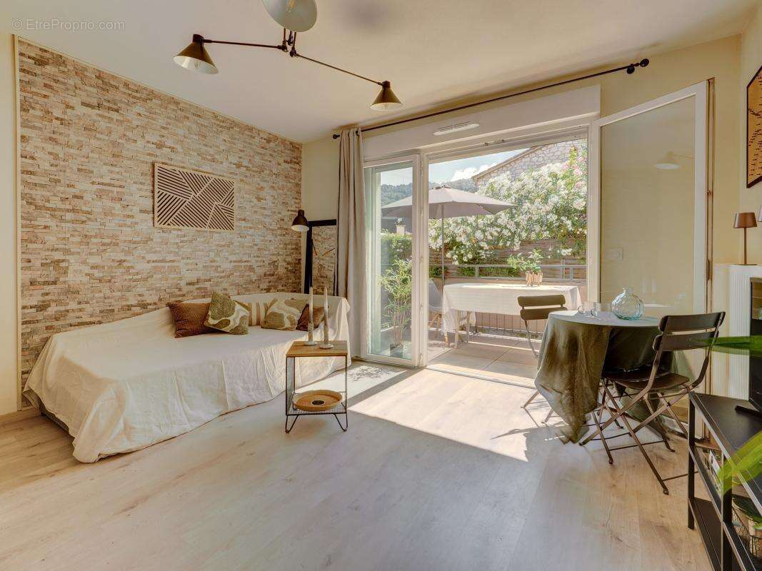 Appartement à LA TRINITE