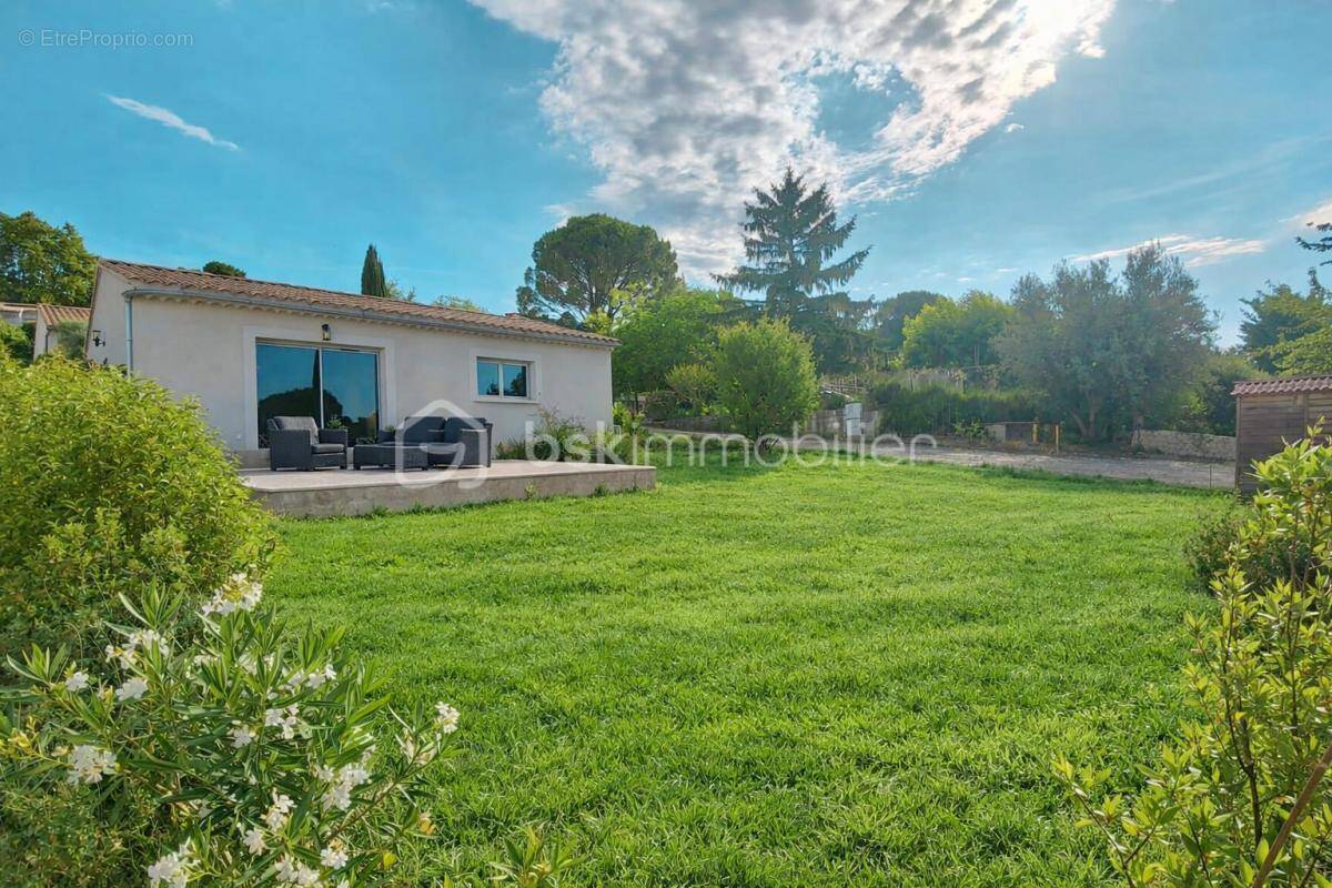 Maison à VISAN