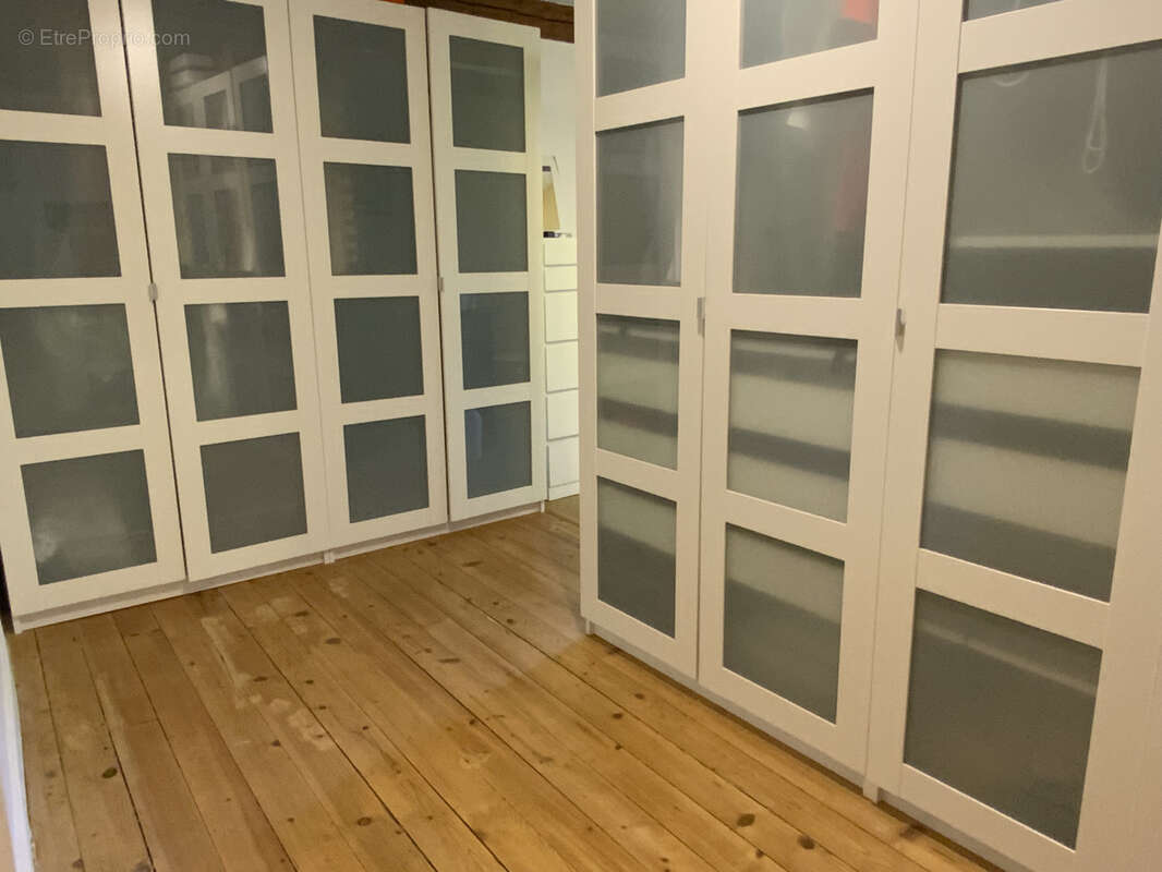Maison à FEIGERES