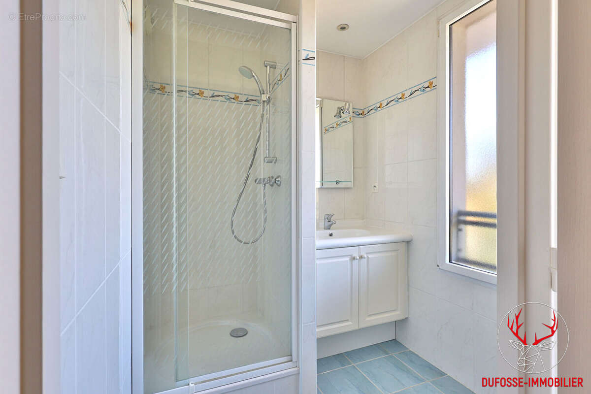 Appartement à TASSIN-LA-DEMI-LUNE