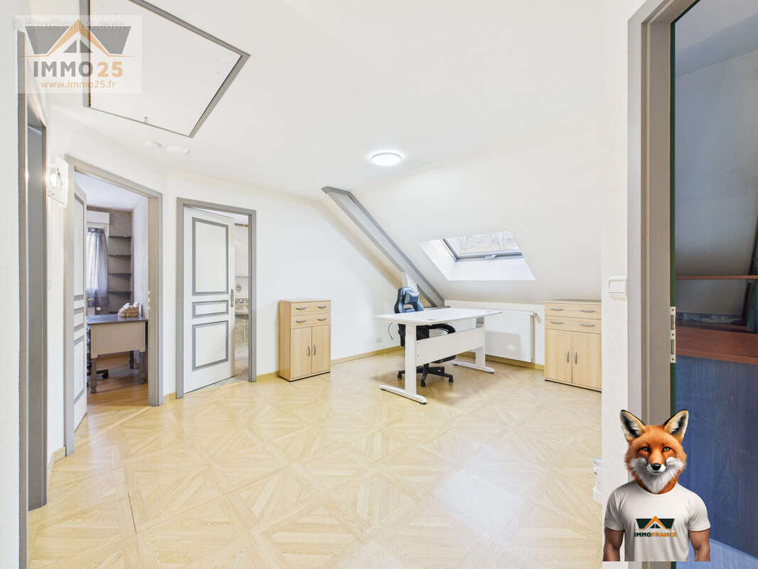 Maison 153 m² à Villers-Le-Lac  - photo 7