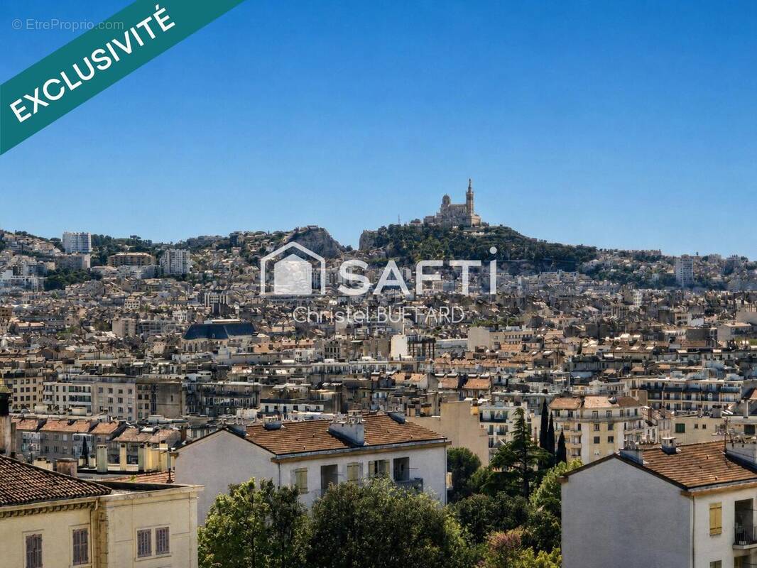 Photo 1 - Appartement à MARSEILLE-4E